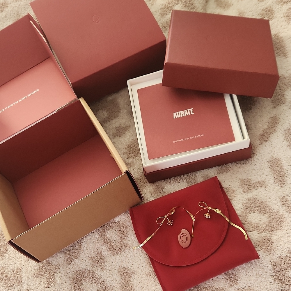 New In Box NWT Aurate Gold Herringbone Bow Earrings